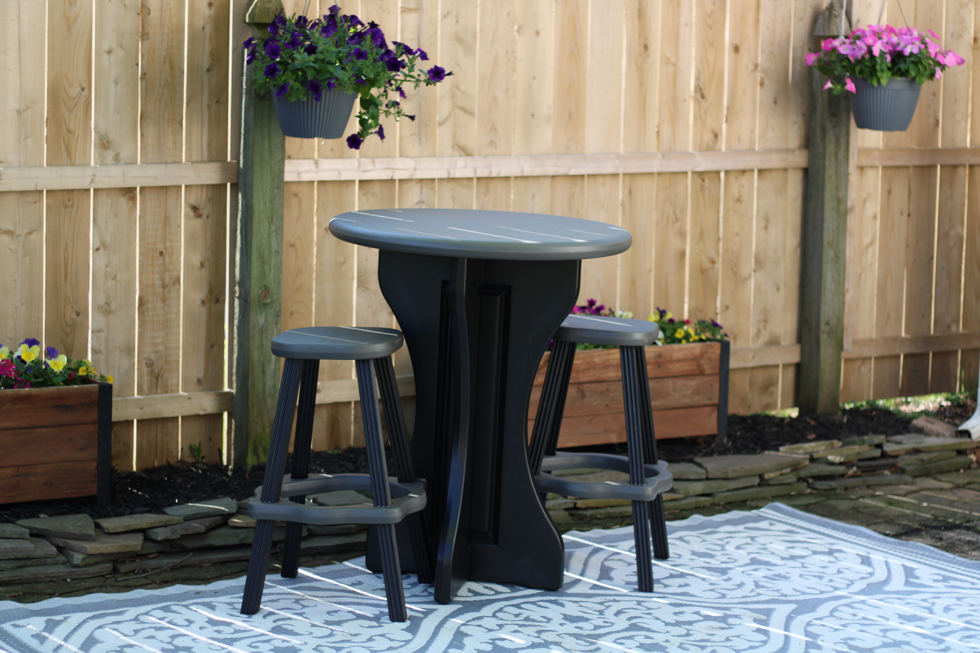Leisure Accents Table & Stools - Leisure Accents