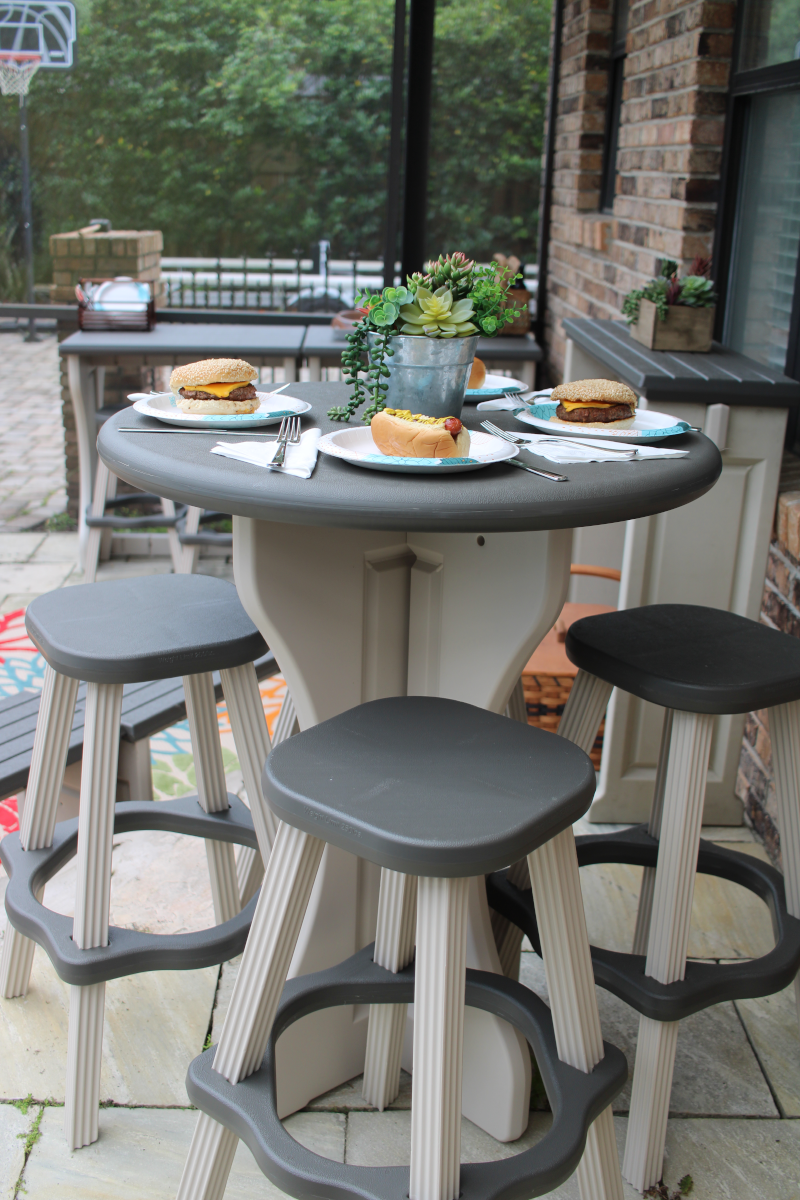 Leisure Accents Table Stools